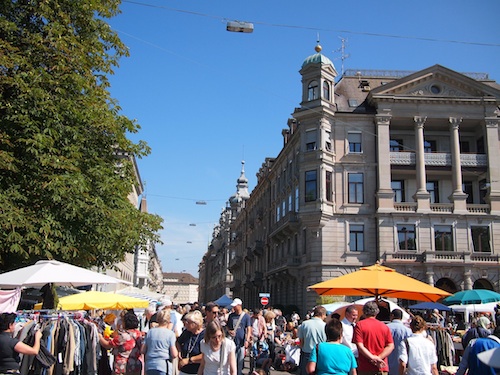 flea market at Burkliplatz
