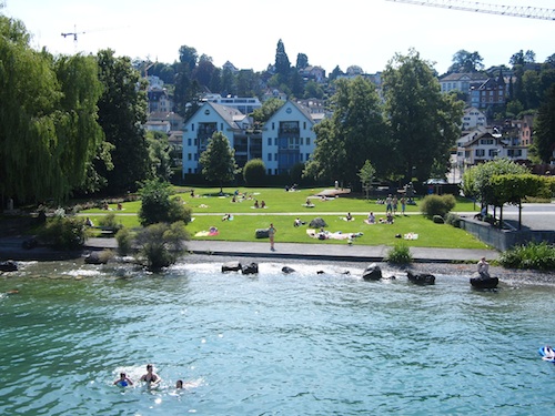 swimming-area in zurichsee