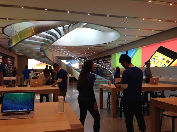 Apple Store Omotesando
